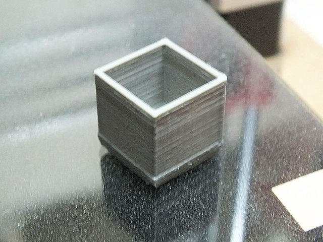 et voila mon premier cube test imprimé !