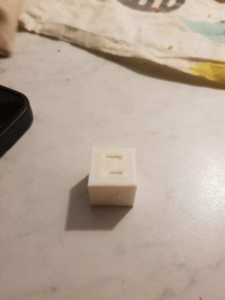 265ad0a8-7868-42e9-a7cd-94801b20dd7a.jpeg (134.45 Kio) Consulté 55949 fois Z première impression