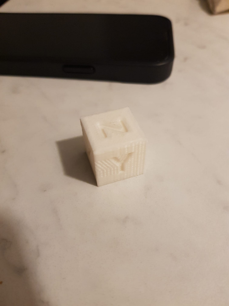 bdc61f6b-dcb9-4ab3-bf73-d6aca539d195.jpeg (77.09 Kio) Consulté 55949 fois Y première impression