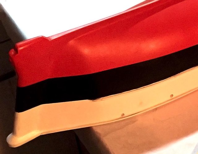 zoom coque.jpg (72.3 Kio) Consulté 7998 fois voila un zoom de la finiton de la coque